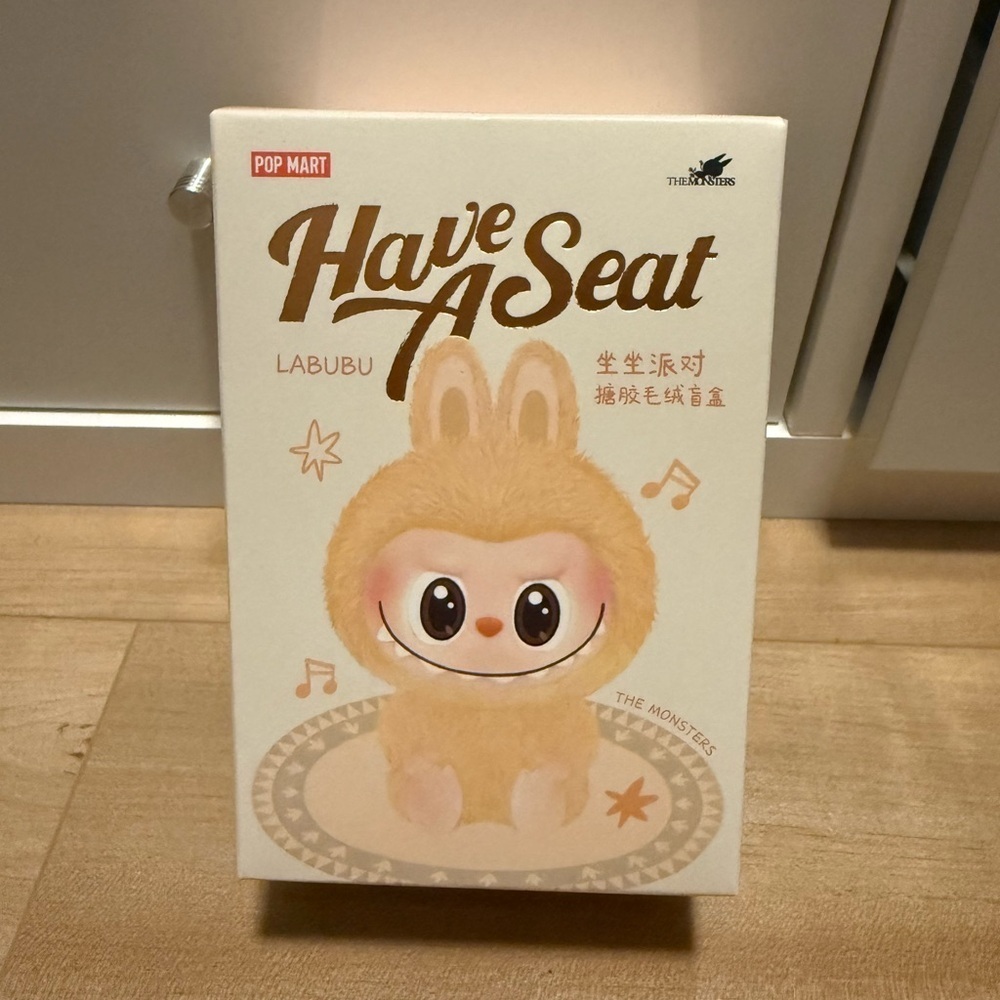 Pop Mart Labubu 'Have A Seat' Collectible - HEHE